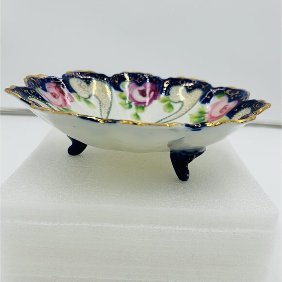 Vintage Porcelain Hand Painted 3-Footed Nut Candy Trinket Dish Japan 8" x 2" - Picture 2 of 8